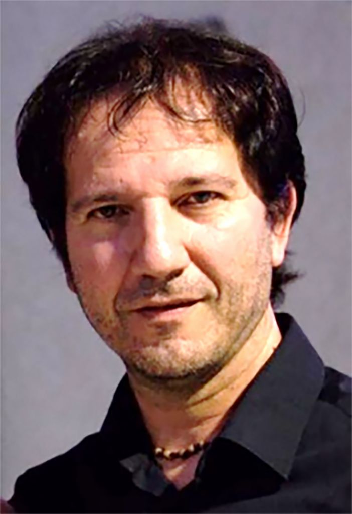 Domenica 10, salone Vitoli